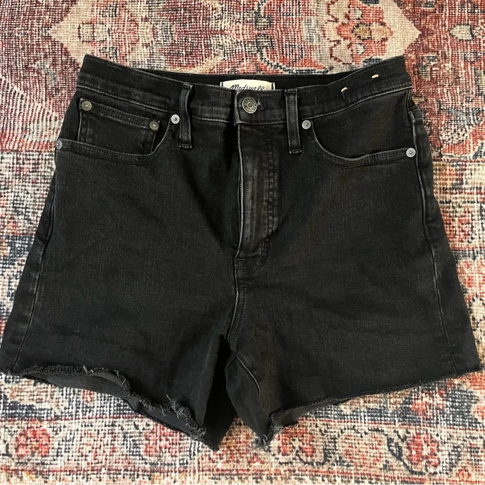 Madewell High-Rise Denim Shorts in Halwood Wash Black Denim Cutoff Shorts - Picture 3 of 6